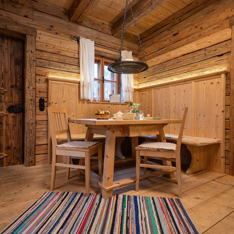 Essecke im Chalet