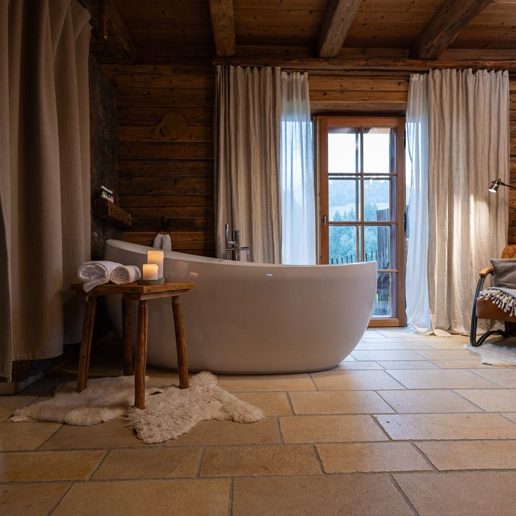 Innenaufnahme Chalet Jungholz - Badewanne